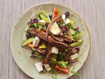 Mediterranean Steak Salad Mediterranean Steak Salad